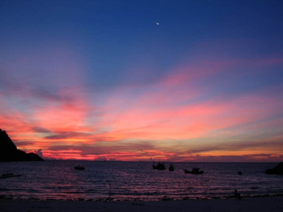 The Racha Resort Hotel The Racha