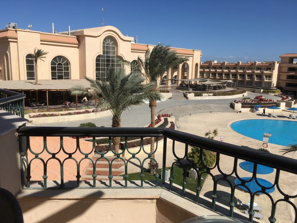 Ausblick Pyramisa Beach Resort Sahl Hasheesh