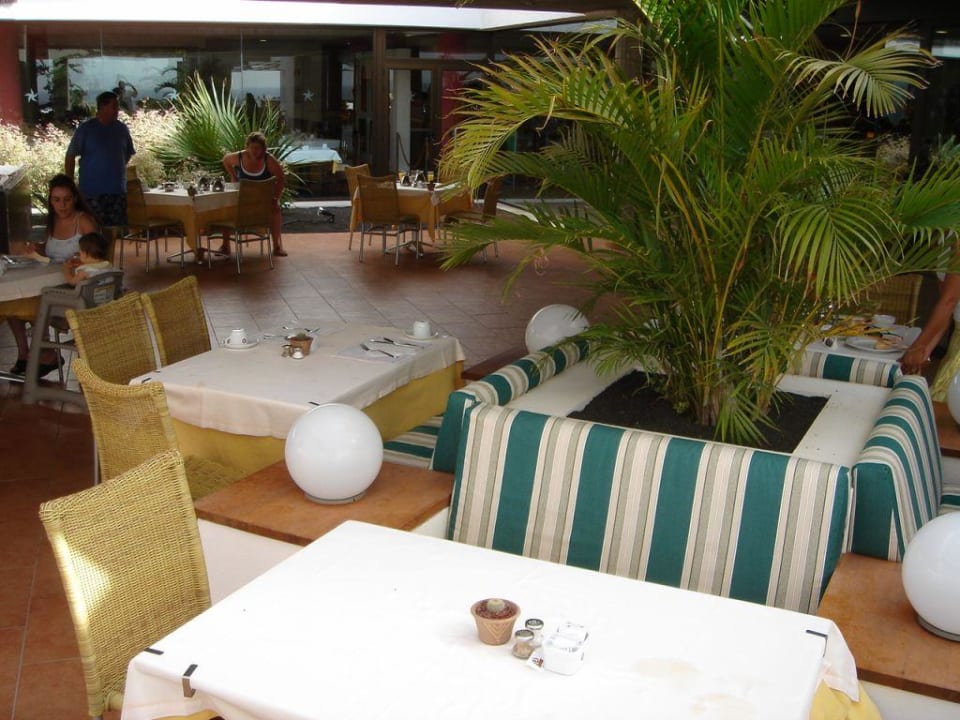 RESTAURANT - AUSSENTERRASSE Hotel Costa Calero