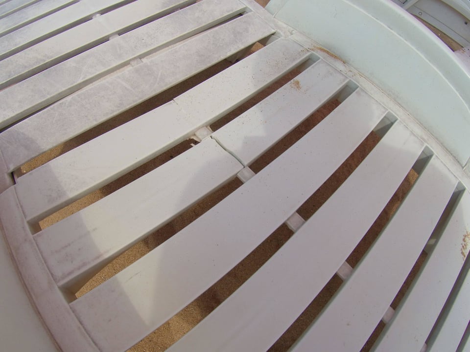 Jede 2. Liege kaputt Park Hotel Golden Beach