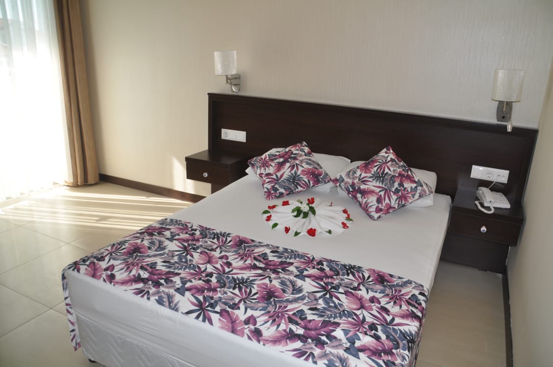 Zimmer Hotel Sunshine Holiday Resort