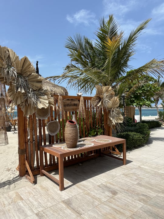 Strand Waldorf Astoria Dubai Palm Jumeirah