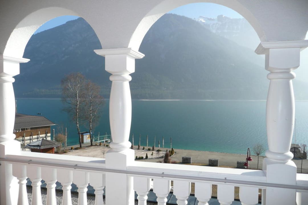 Traumhafter Blick vom Balkon des Zimmers 312 Entners am See