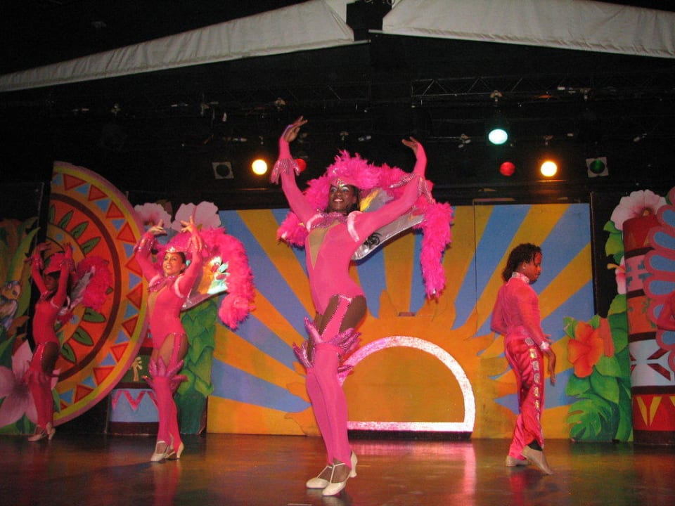 Show TUI MAGIC LIFE Africana