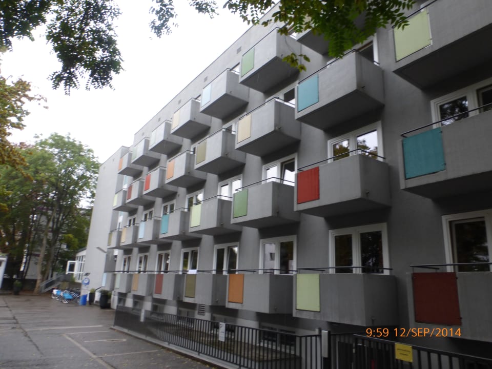 Hinterfront Jugendherberge Augsburg & Hostel SLEPS