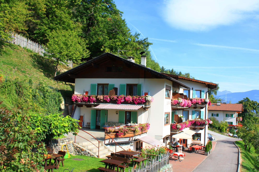 Hotel mit Liegewiese und Spielgarten Landgasthof Wöhrmaurer