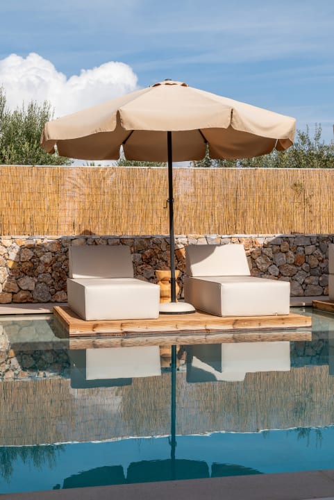 Pool Paralos Kyma Dunes