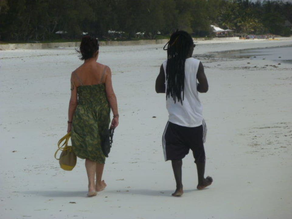 Sympathische Strandläufer Kaskazi Beach Resort