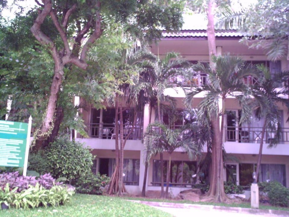 Aussenansicht der Hotelanlage The Green Park Resort