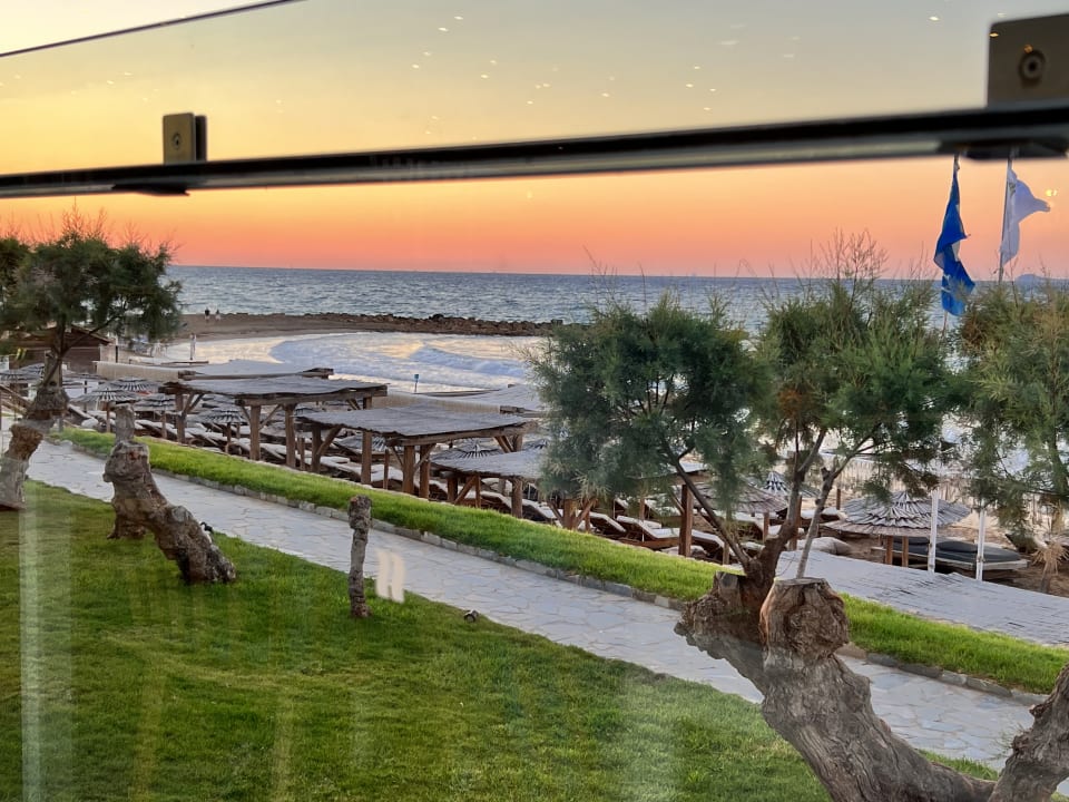 Strand Mitsis Rinela