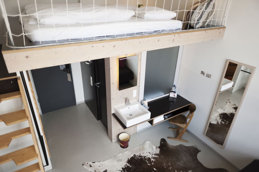 Zimmer Michelberger Hotel