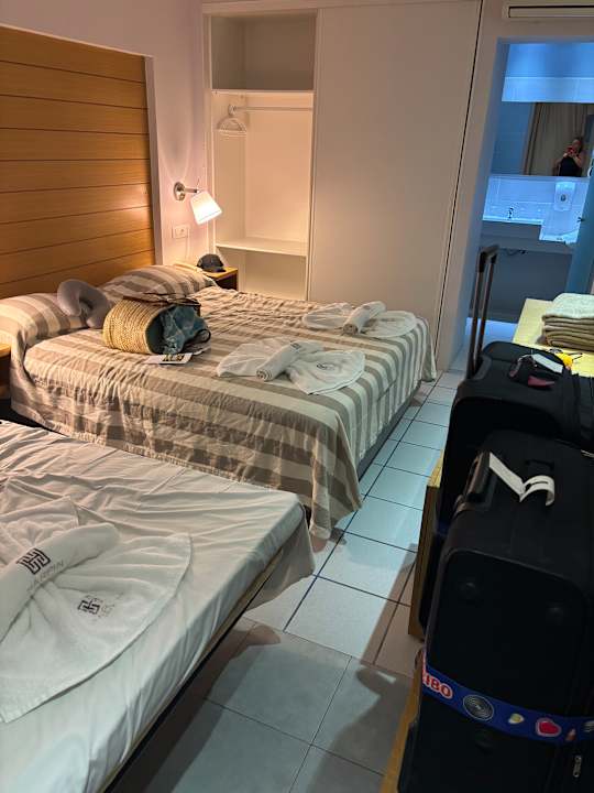 Zimmer HARPIN Happy Days Beach Hotel