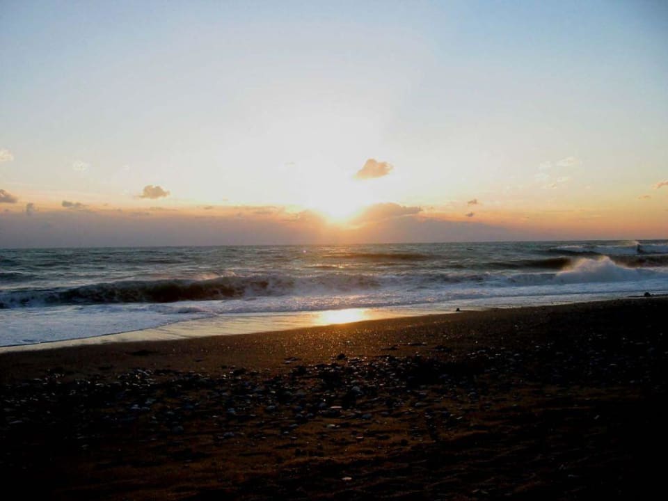 Sonnenuntergang Senza Sunset Beach Hotel