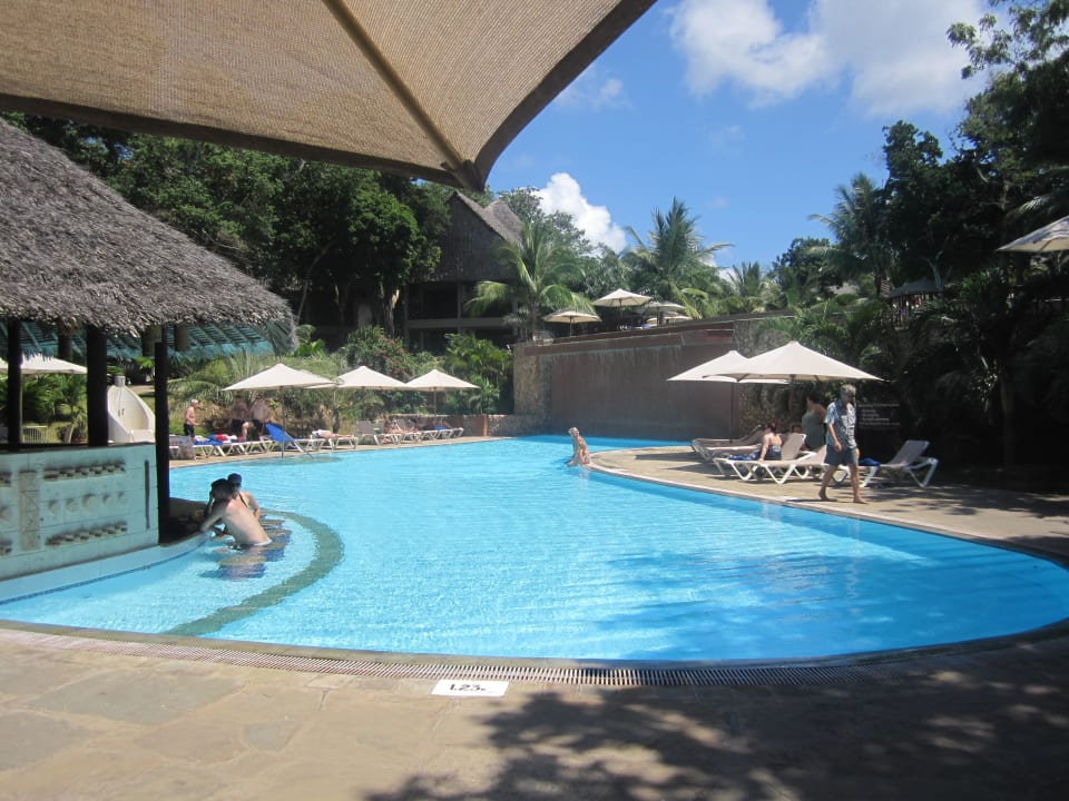 Pool im Maridadi-Teil Baobab Beach Resort & Spa
