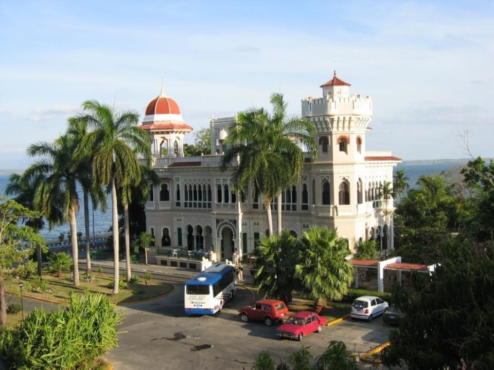 gegenüberliegendes Gebäude Hotel Jagua Affiliated by Meliá