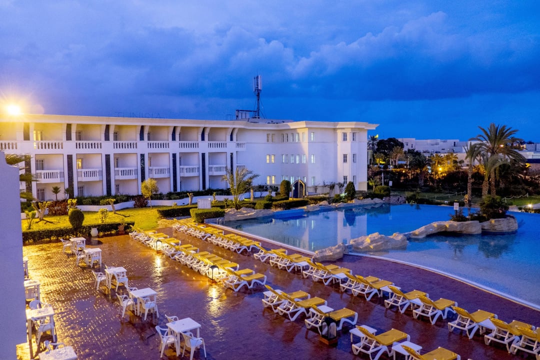 Outside swimming pool  Hotel Medina Belisaire & Thalasso