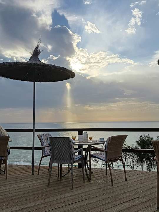 Gastro Marina Playa Suite Hotel