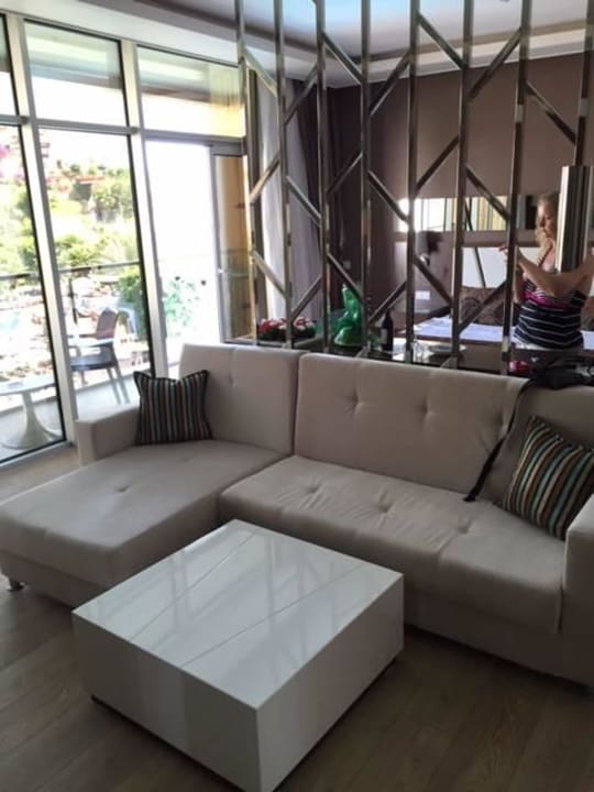 Suite My Home Resort