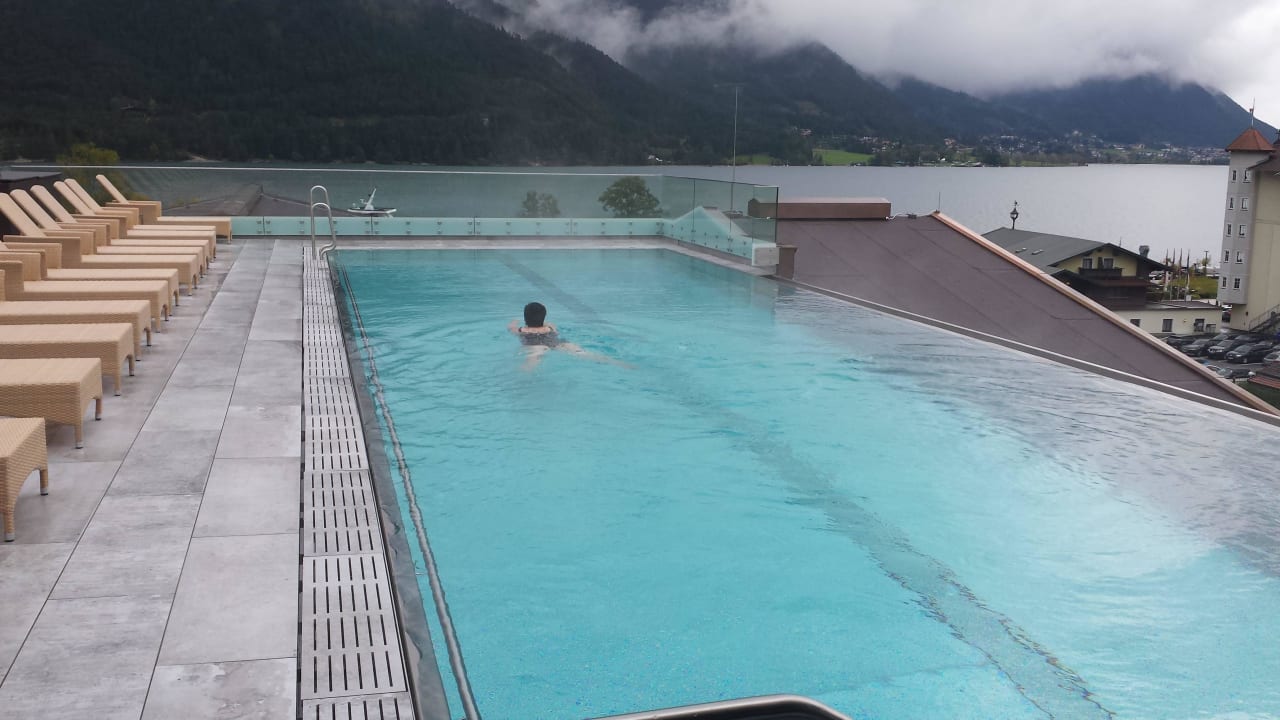 Blick auf dem Achensee Das Karwendel - Ihr Wellness Zuhause am Achensee