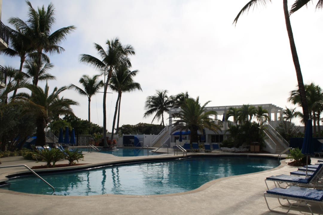 Pool The Savoy Hotel