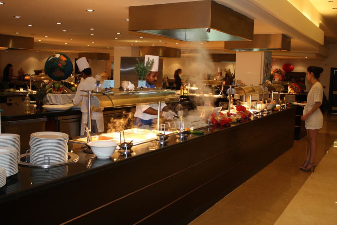 Buffet  Cleopatra Luxury Resort Makadi Bay