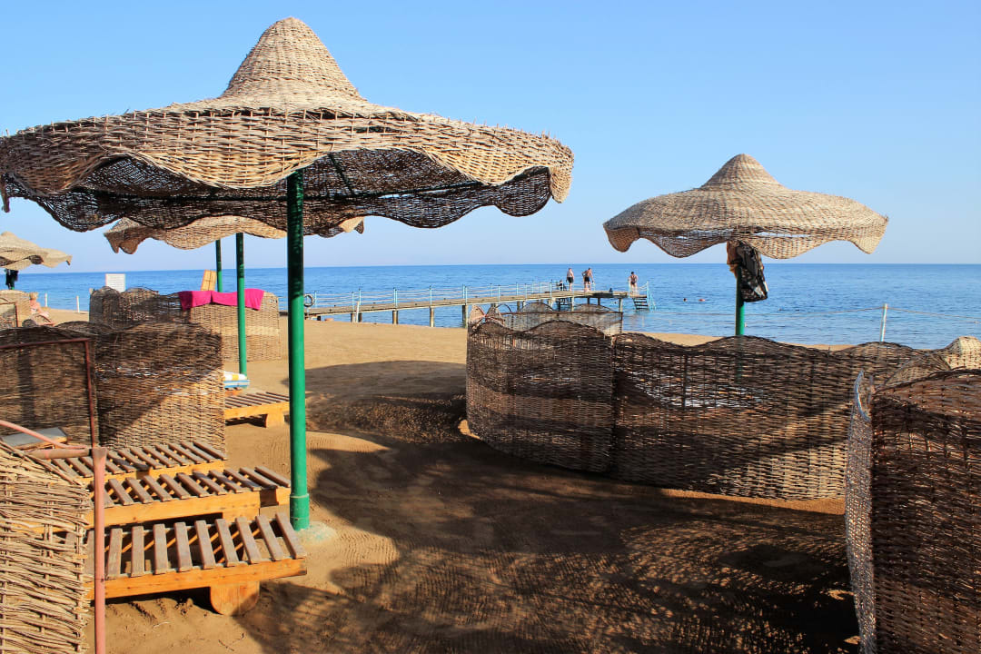 Strand Happy Life Village