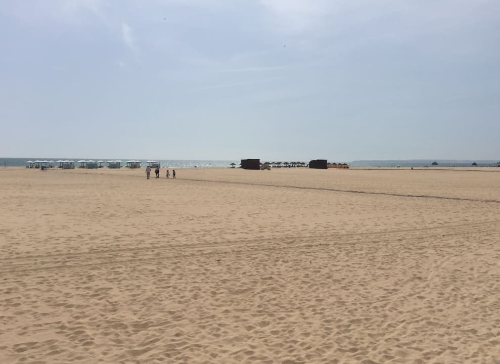 Strand NH Marina Portimão Resort