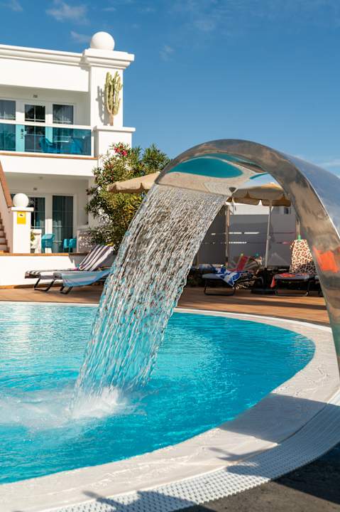 Pool Suite Hotel Montana Club