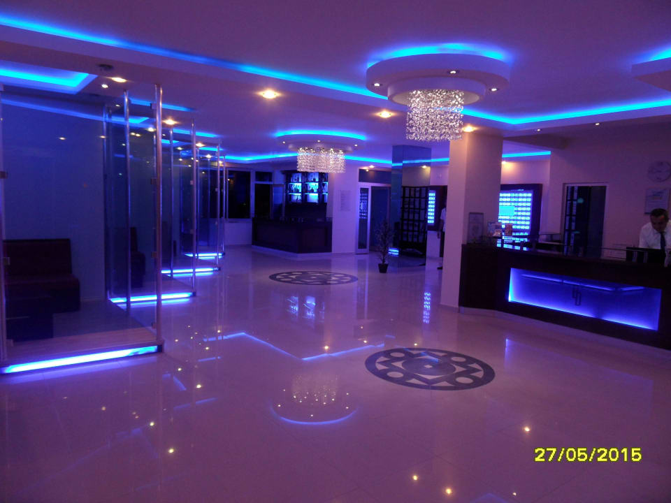 Eingangsbereich Blue Diamond Alya