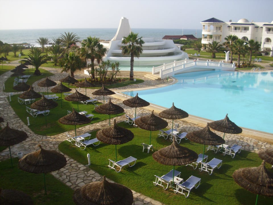 Vom Balkon Royal Tulip Taj Sultan