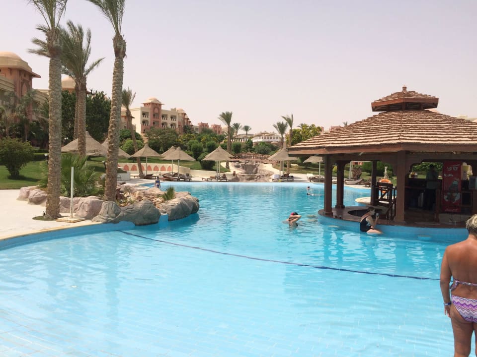 Basen słony Serenity Alpha Beach