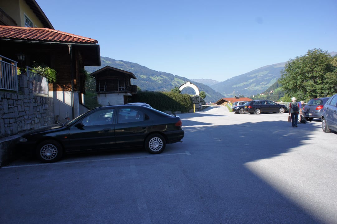 Genügen Parkplätze vorhanden Hotel Kirchbichlhof