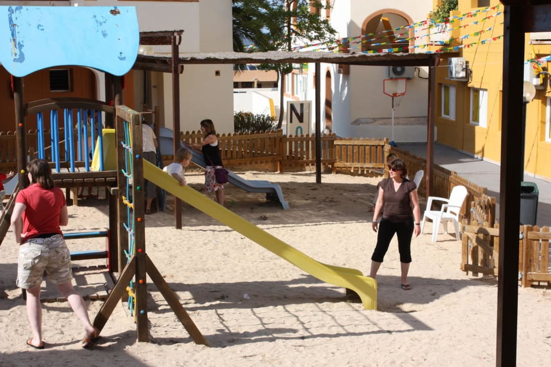 Spielplatz blau punta reina