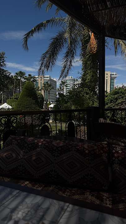 Gastro Sherwood Exclusive Lara