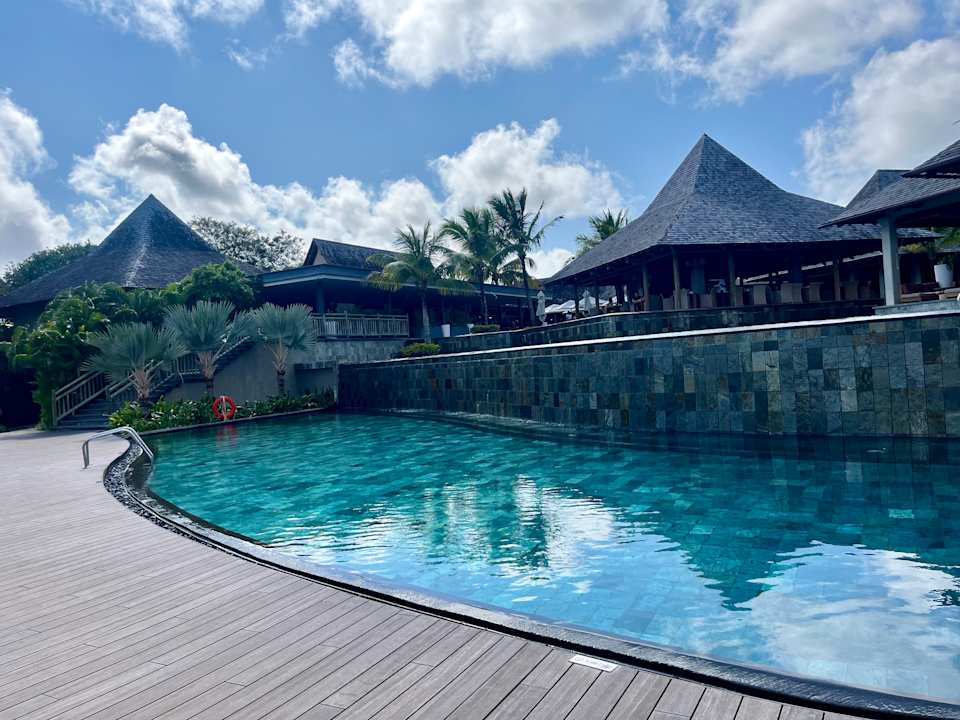 Pool Zilwa Attitude