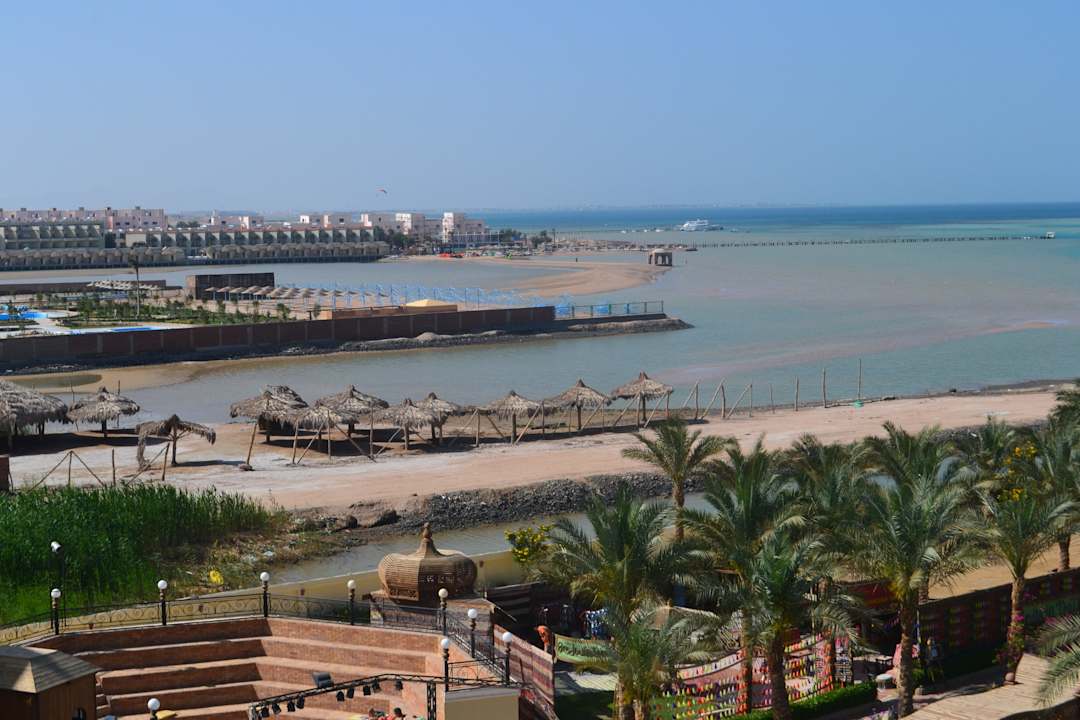 Вид с балокна 5 этажа Riviera Aqua Park Resort