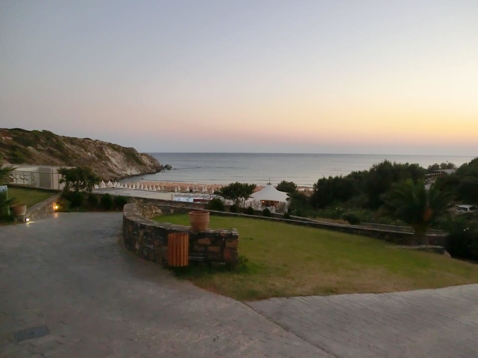 Gartenanlage und Blick zum Meer Atlantica Mikri Poli Crete