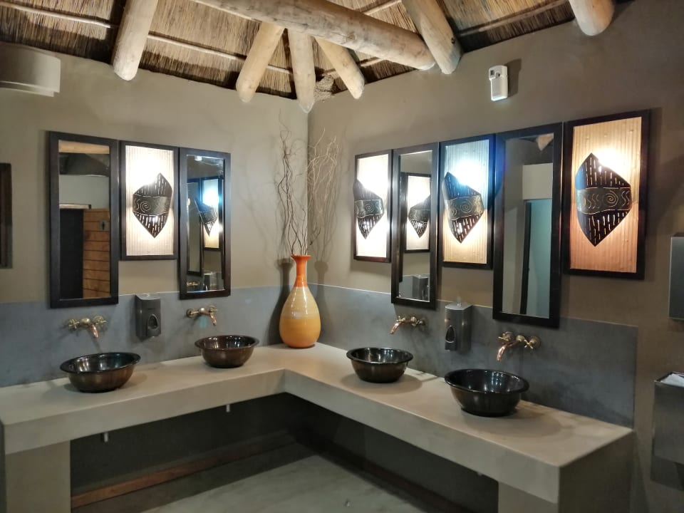 Lobby Hotel Garden Route Game Lodge