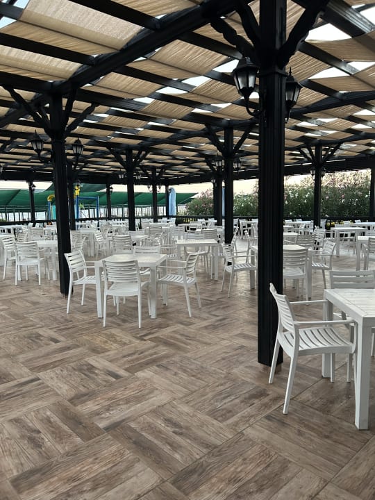 Strand Grand Seker Hotel