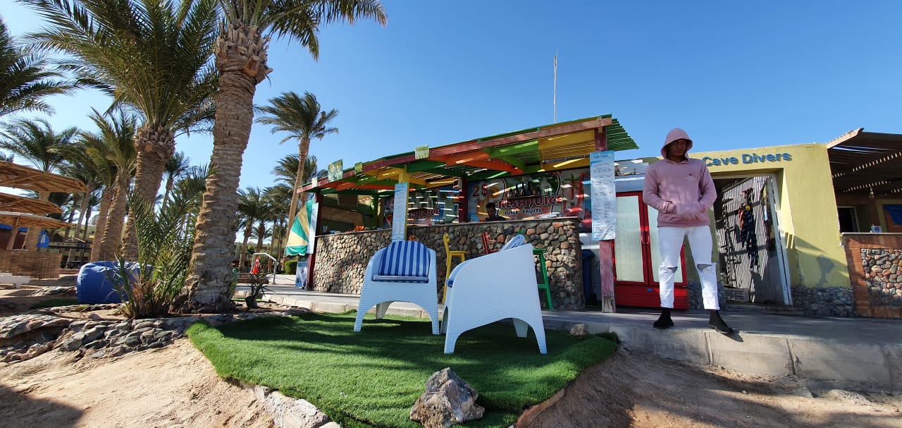 Gastro Palm Beach Resort