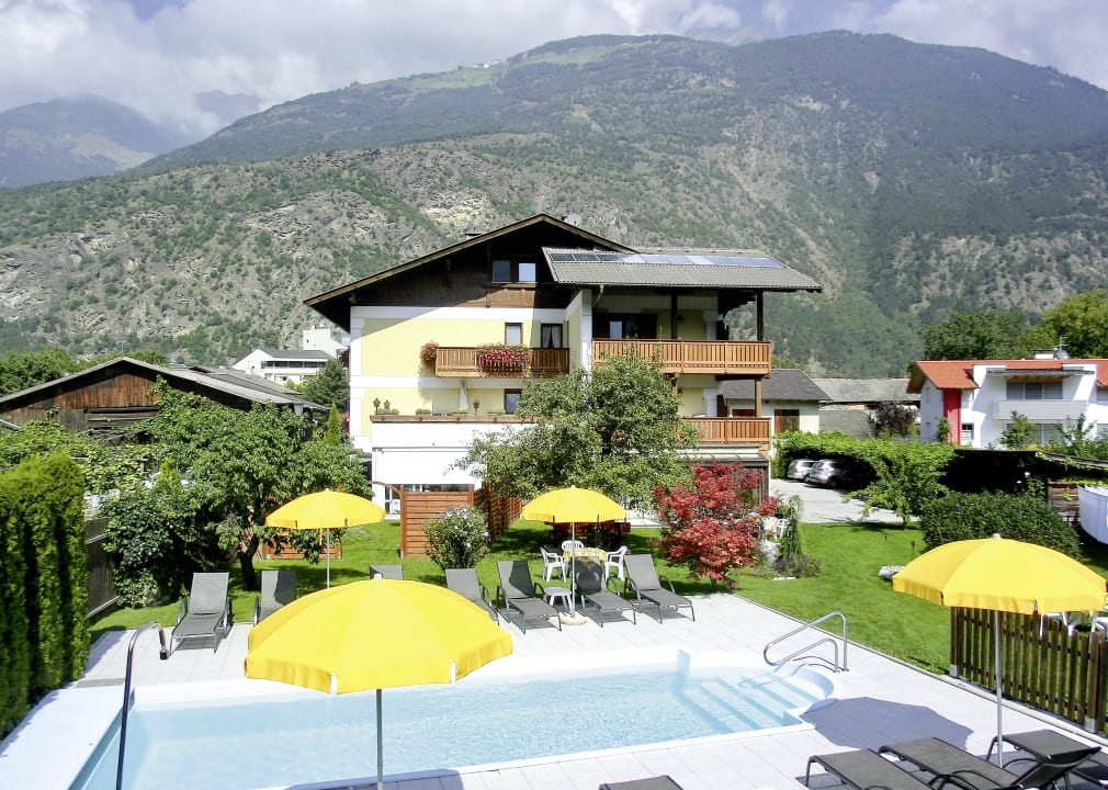 Außenansicht Pension Sattlerenglhof