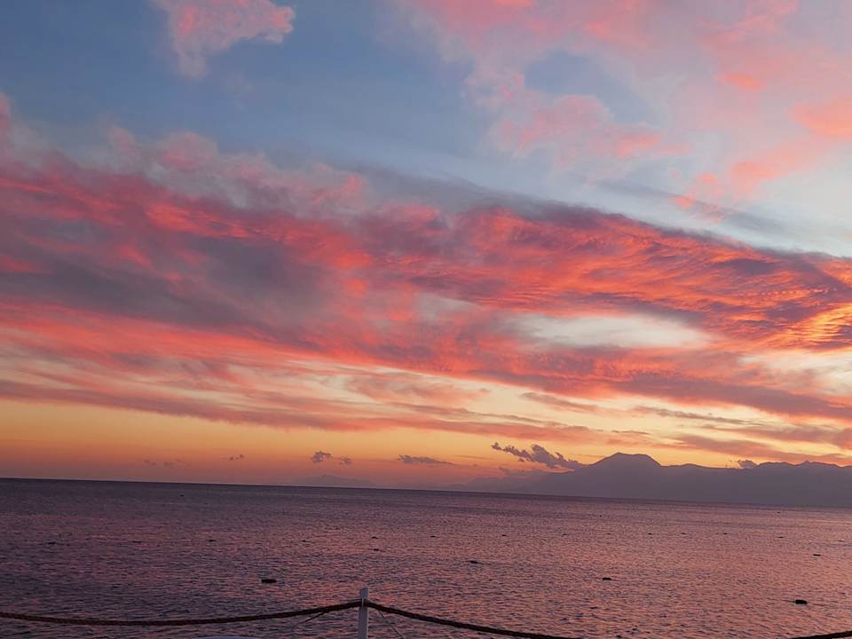 Strand Saturn Palace Resort Hotel