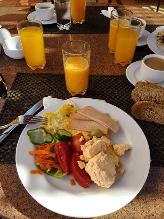 Leckeres Frühstück Pickalbatros Alf Leila Wa Leila Resort - Neverland Hurghada