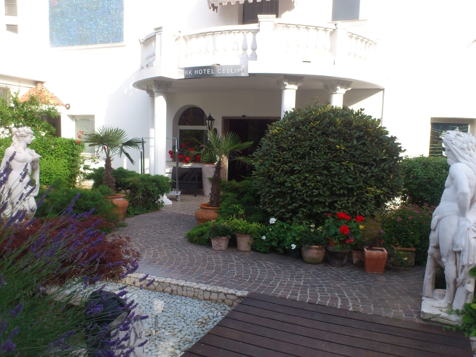 Garden Park Hotel Cellini