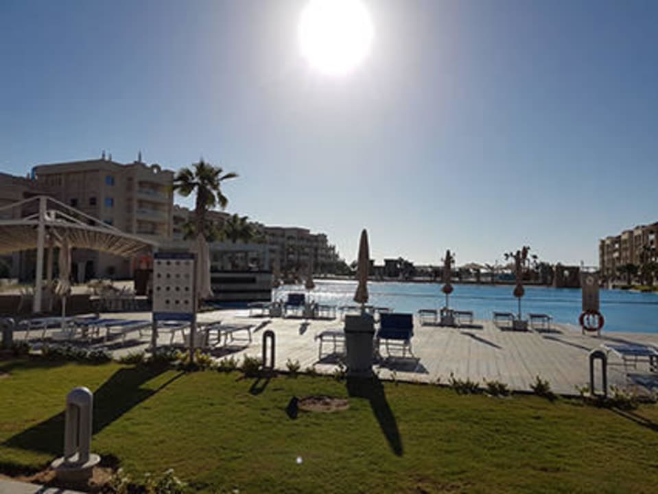 Albatros White Beach  Pickalbatros White Beach Resort - Hurghada