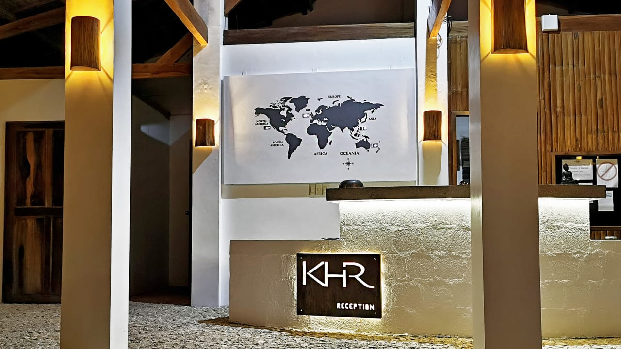 Lobby Kawayan Holiday Resort