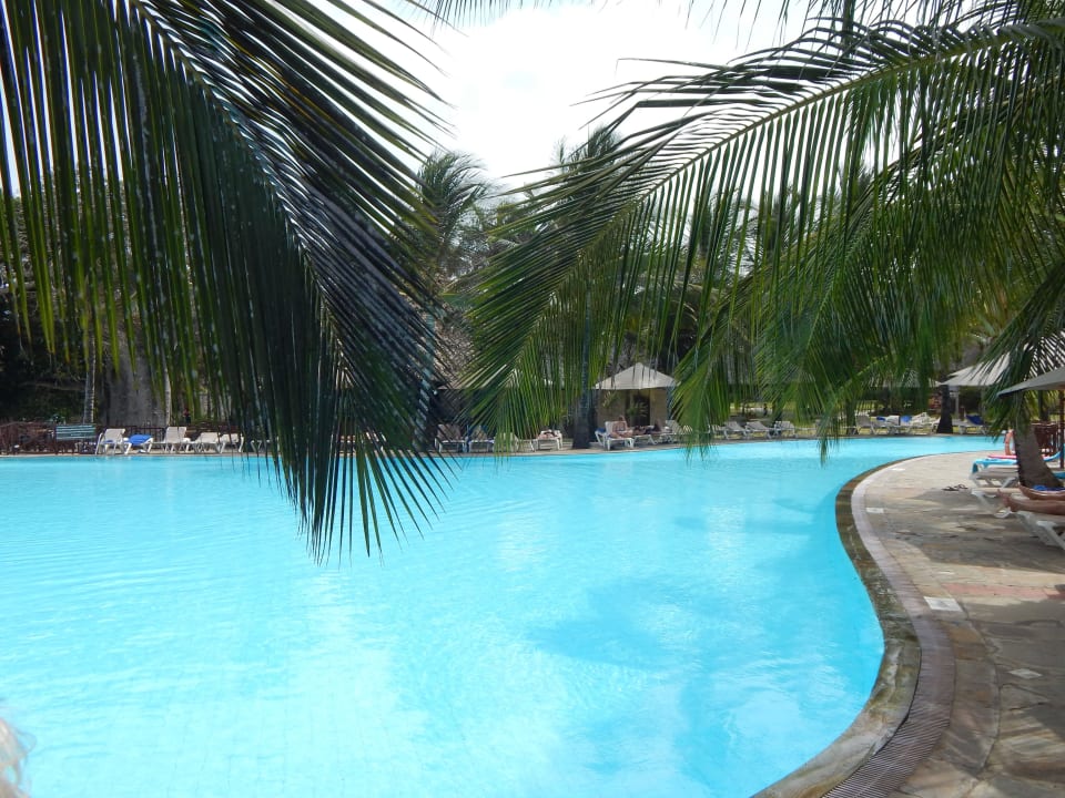 Kole Kole Baobab Beach Resort & Spa