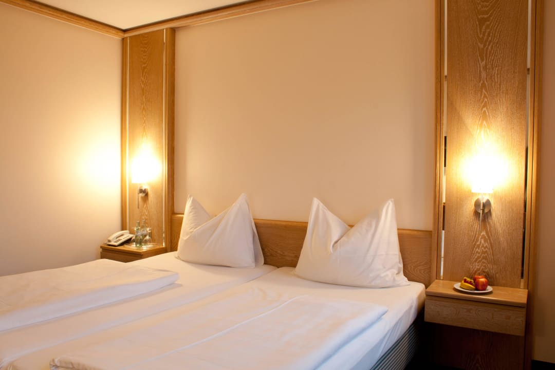 Doppelzimmer Komfort Hotel & Gasthof zur Post