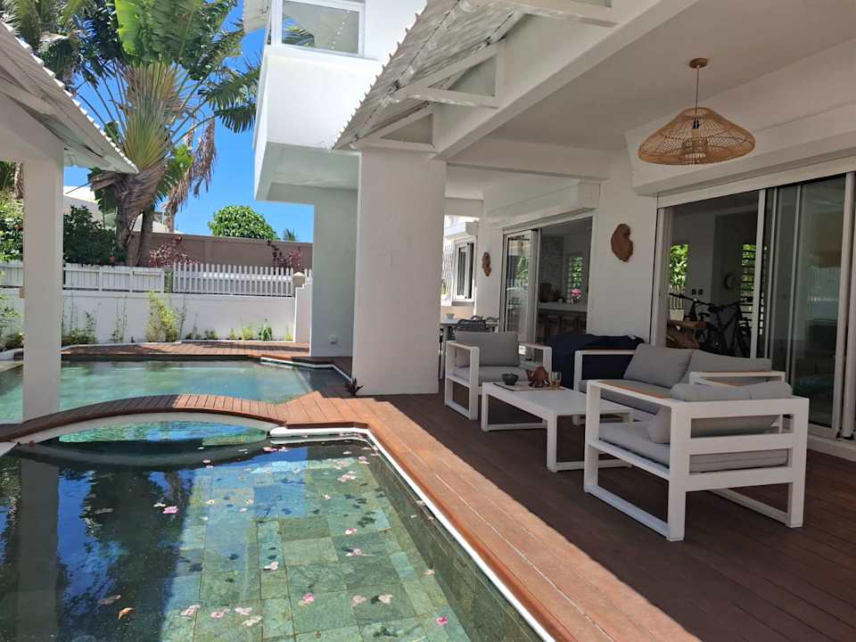 Pool Tia Beach House