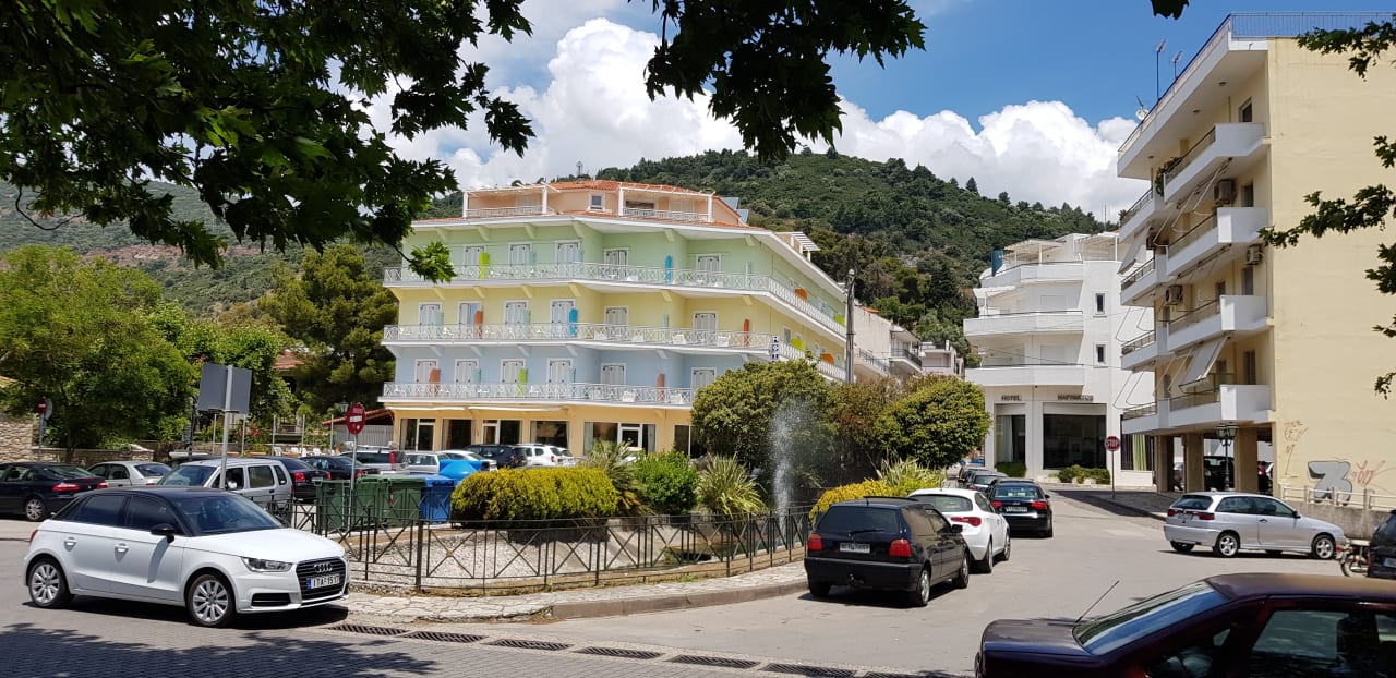 Außenansicht Akti Hotel Nafpakos